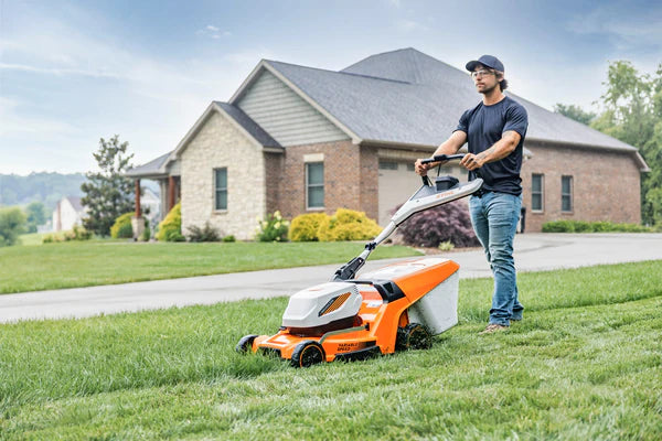 RMA 453 Battery Powered Lawn Mower